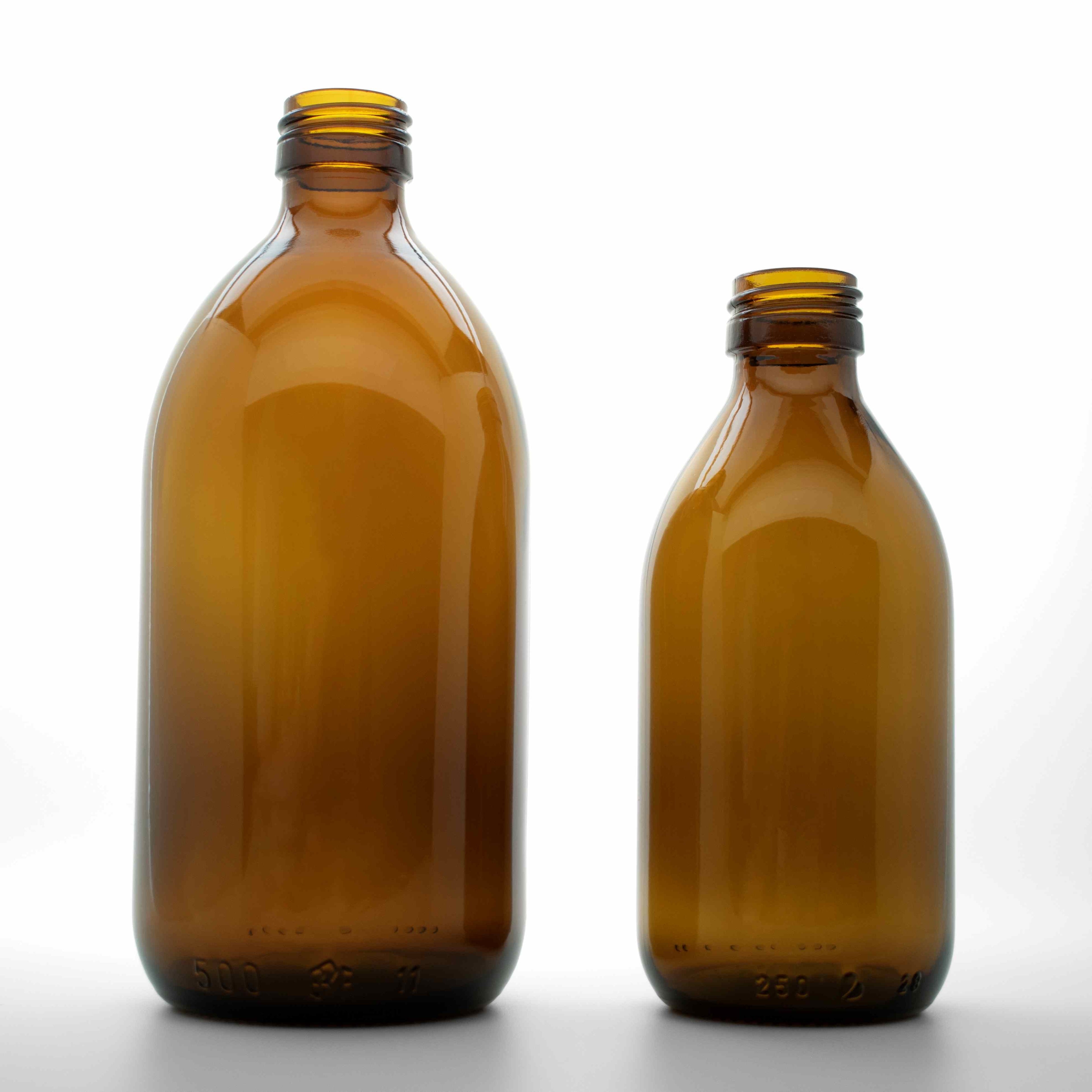 2 stuks amber glazen medicijn flessen van 250 en 500 ml, zonder dop.