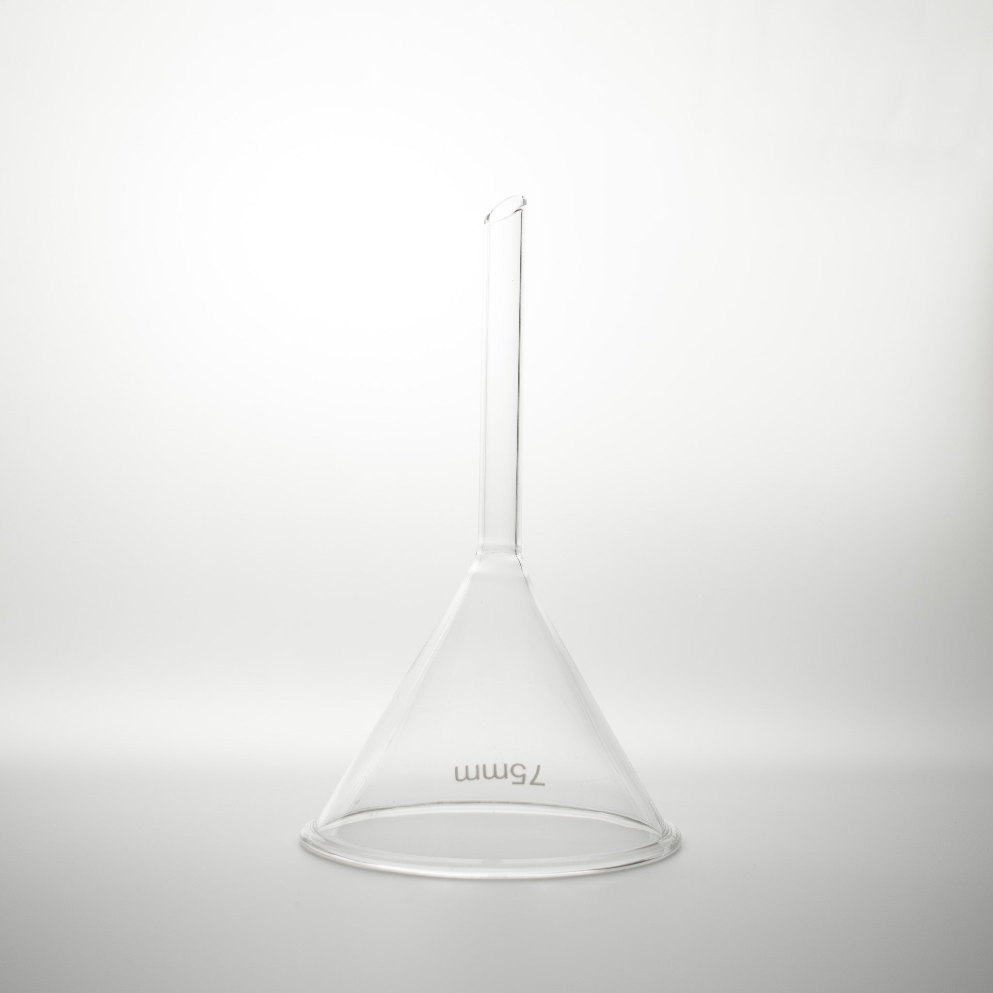 Trechter van glas 75mm diameter