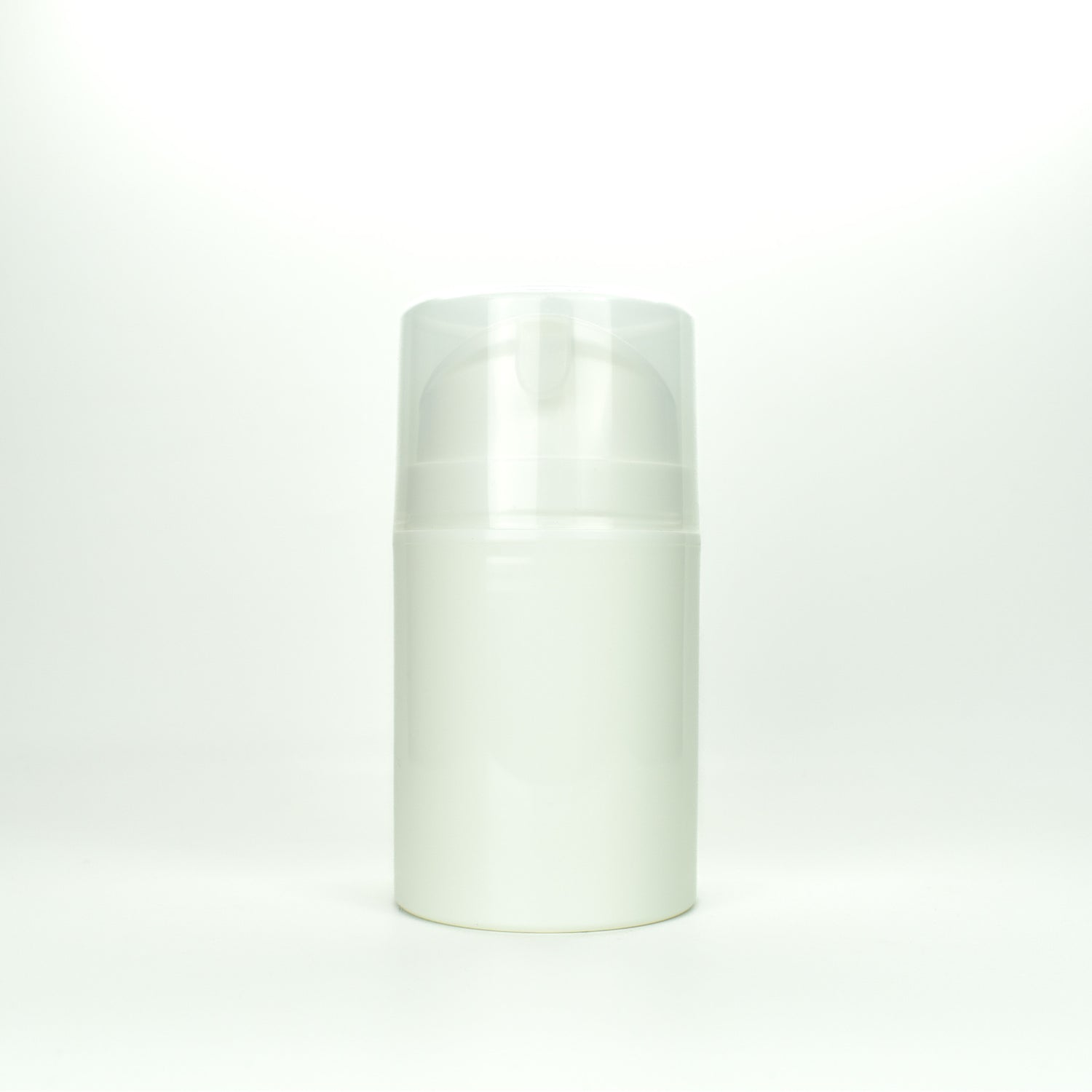 Witte airless dispenser met doorzichtige dop inhoud 30ml.